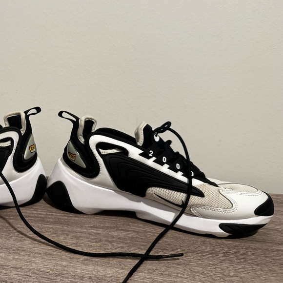 Nike Zoom 2K White/Black AO0354-101 Size 6 - Picture 5 of 12
